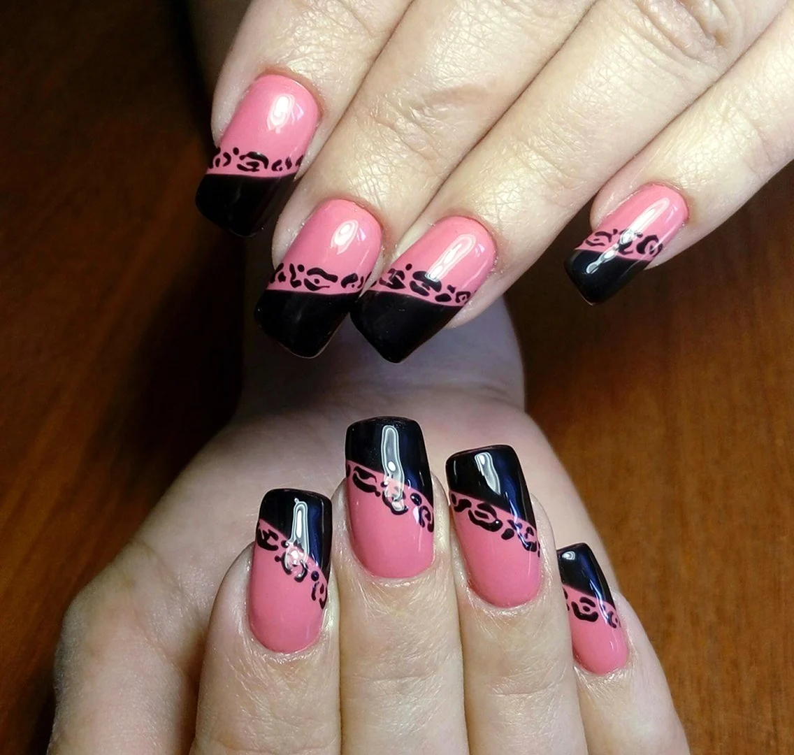 Черно-розовый маникюр