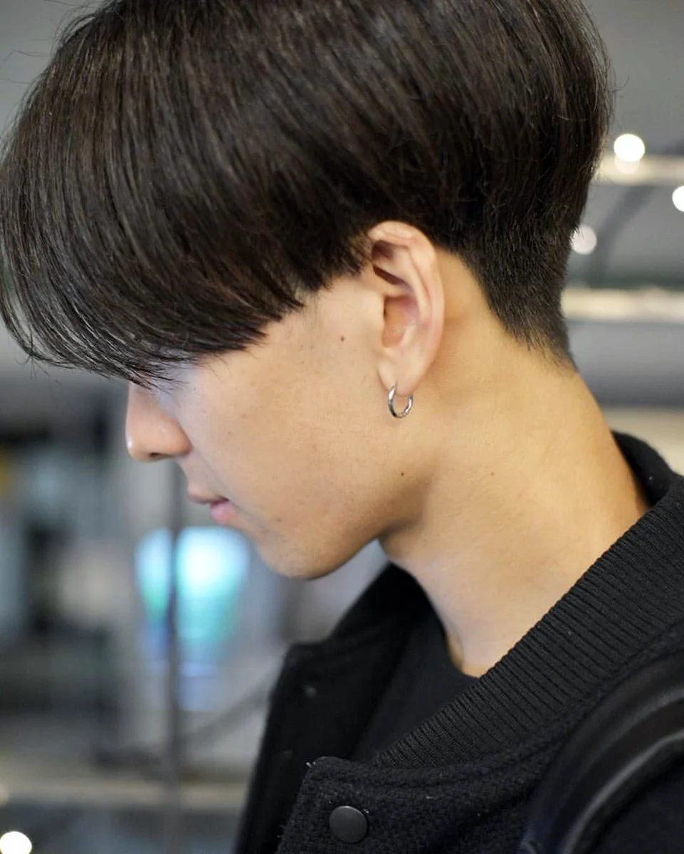 Стрижка томбоев БТС