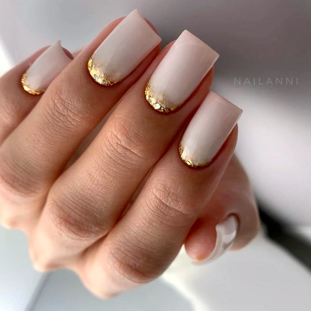 Маникюр 2022 модные