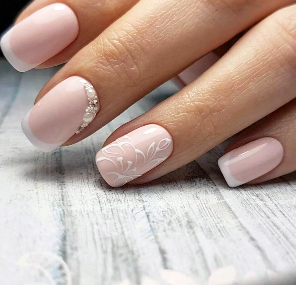 Нюдовый френч