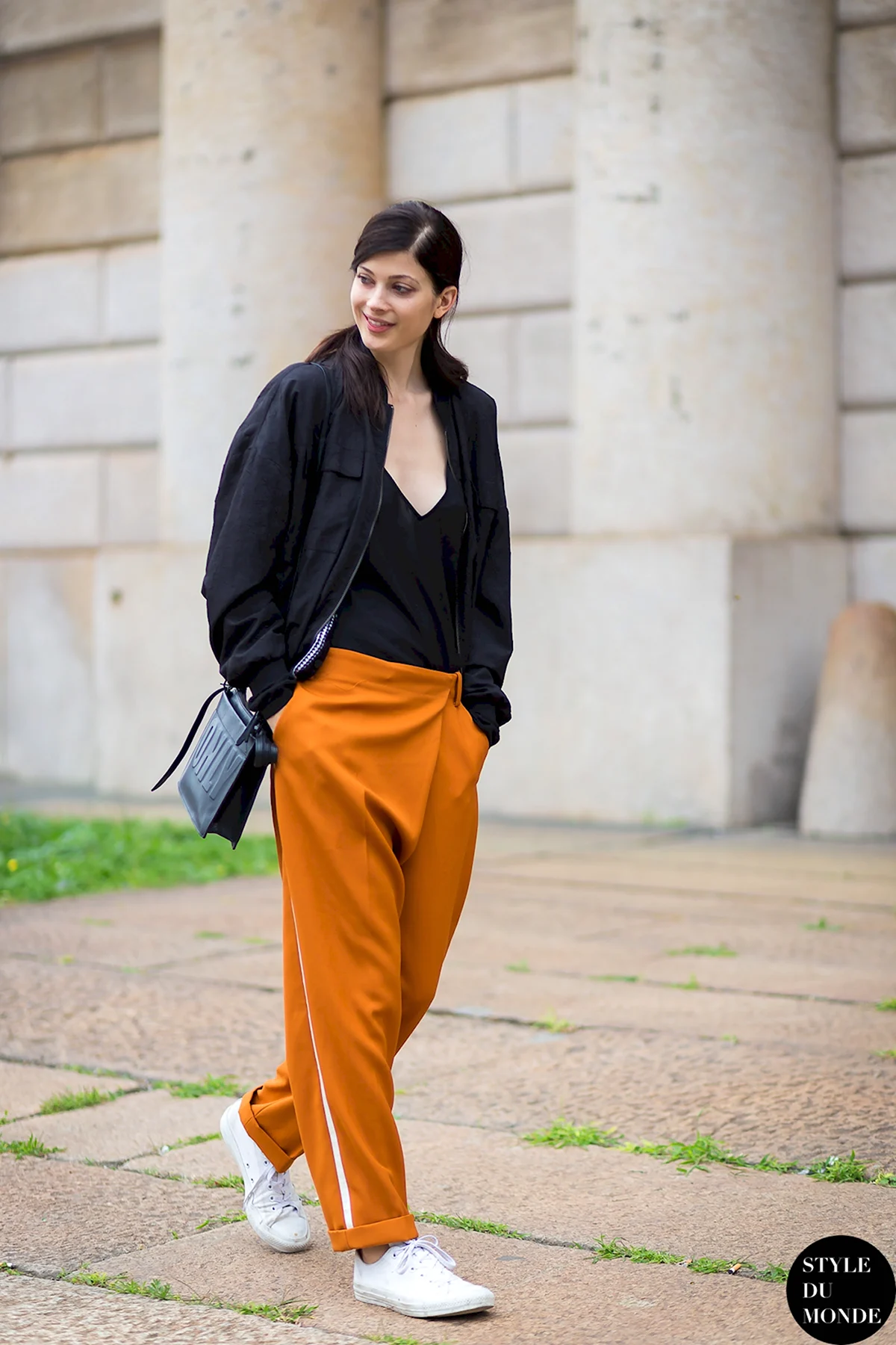 Модные штаны оранжевые