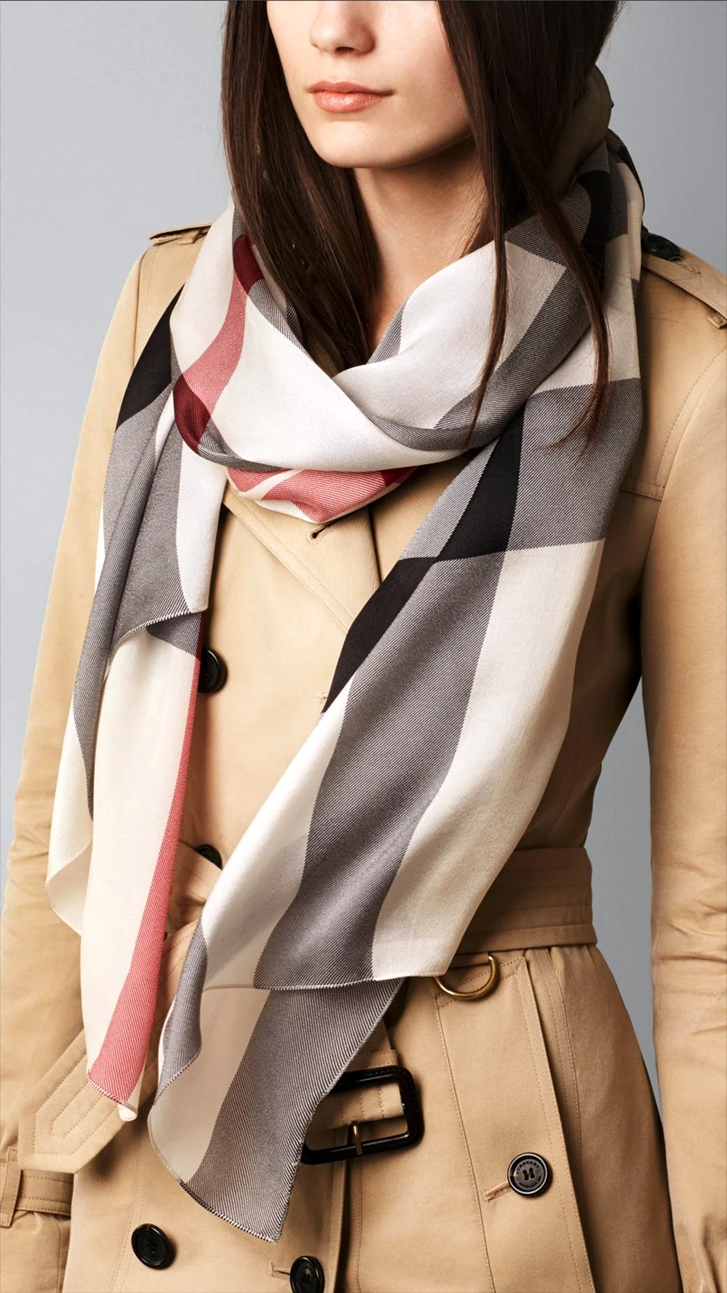 Шарфы к тренчу Burberry 2020