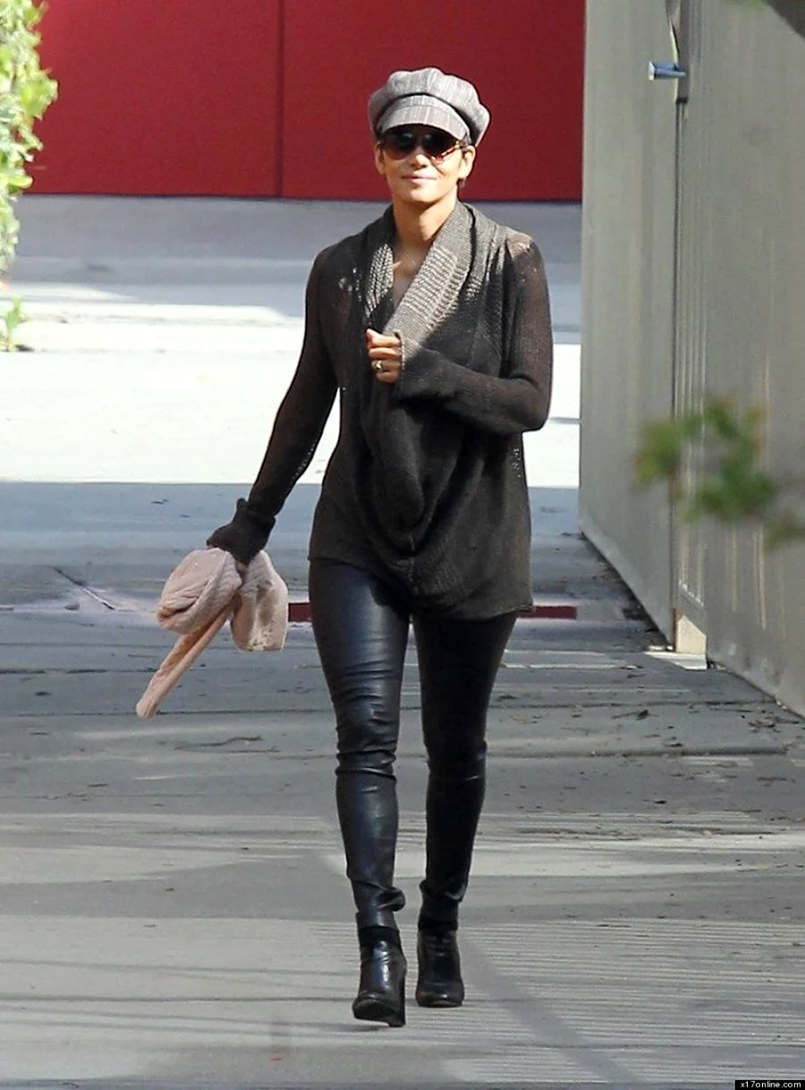 Холли Берри в жизни