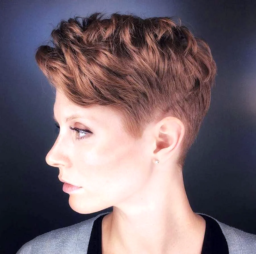 Боб паж Пикси