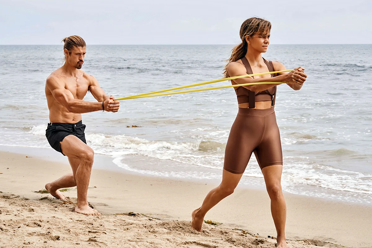 Холли Берри 2021