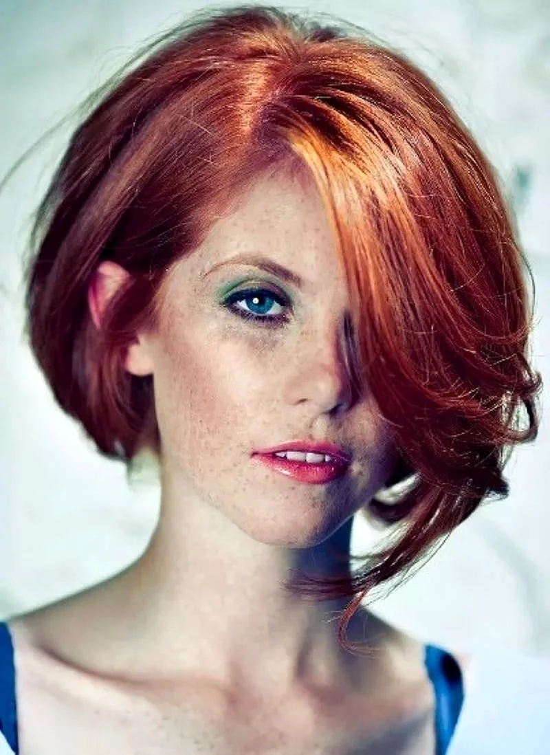 Короткие рыжие волосы