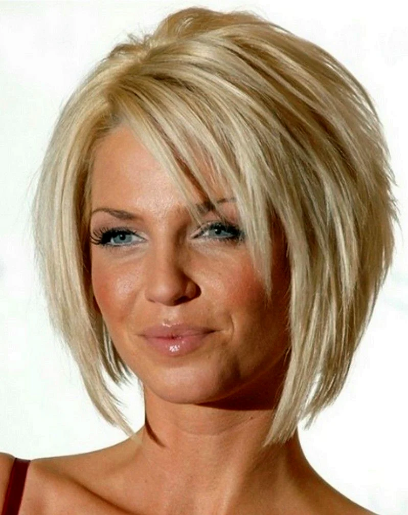 Сара Хардинг стрижки Боб