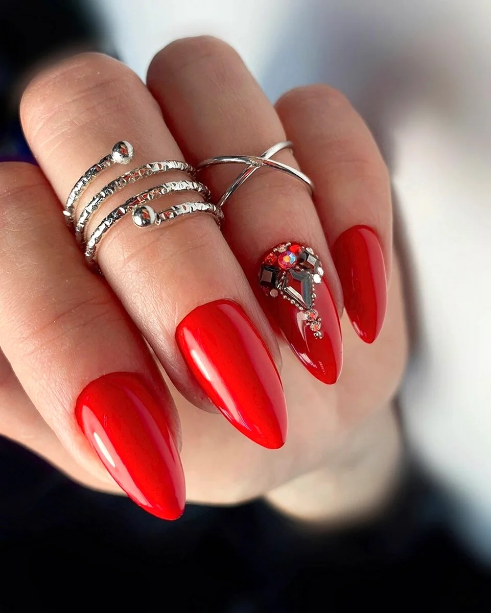 Красный миндаль 2022