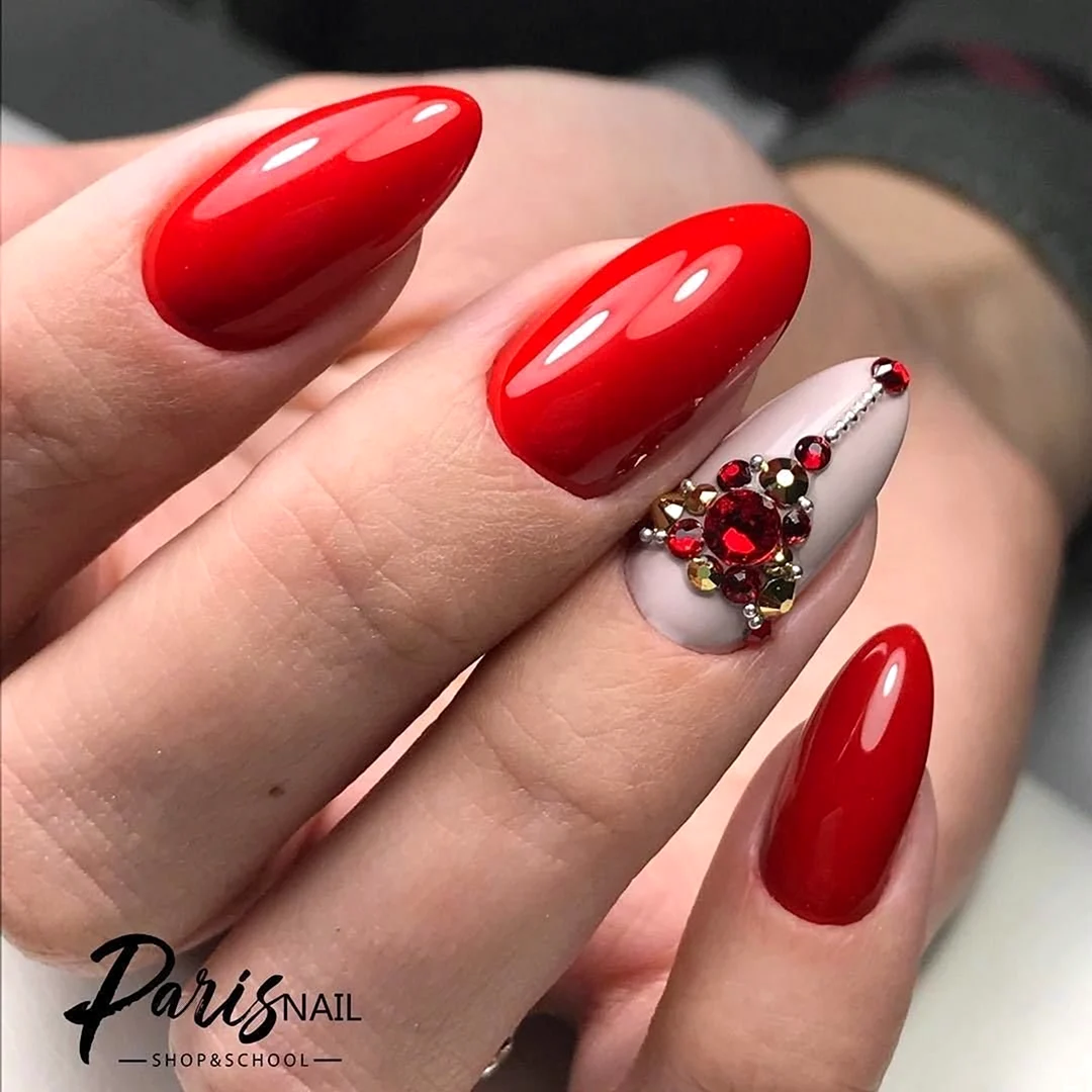 Тугашева маникюр