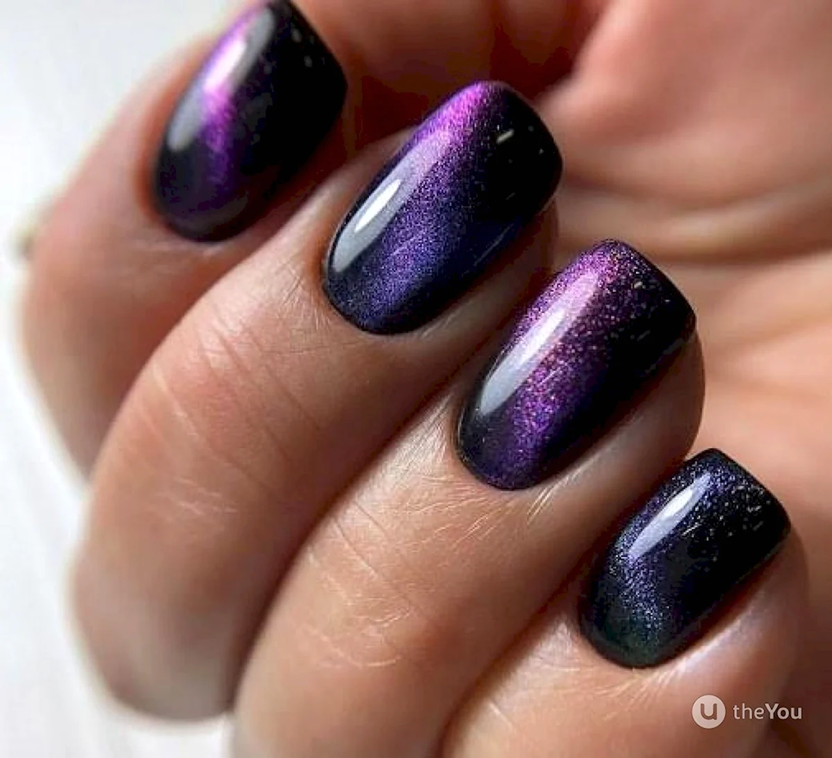 Маникюр кошачий глаз