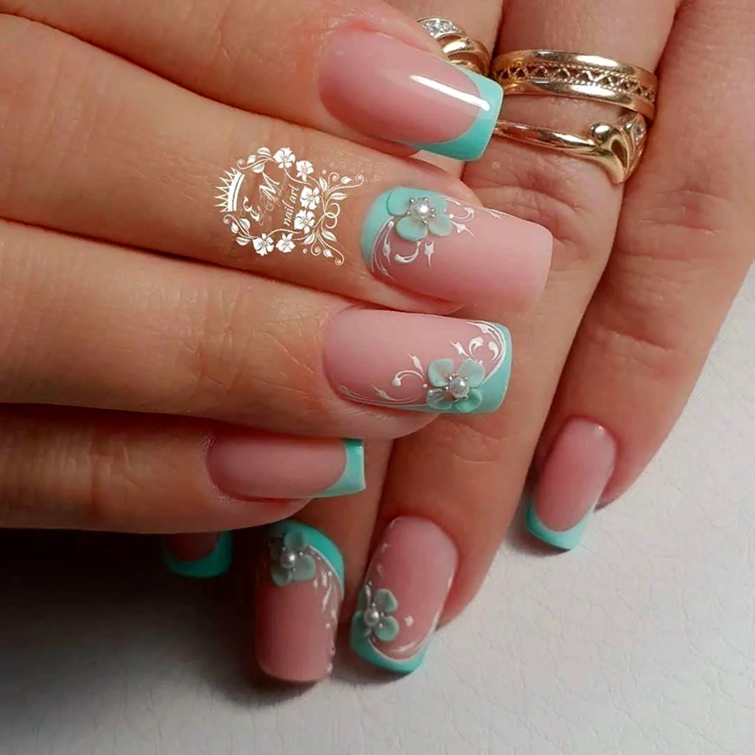 Мятный френч 2022