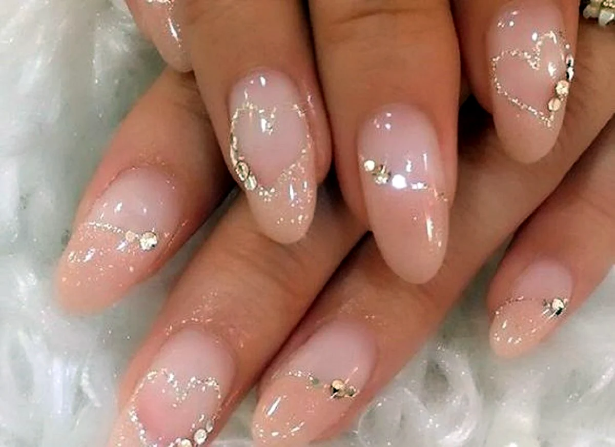 Прозрачные гелевые ногти