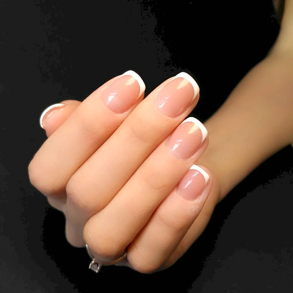 Френч на сквоовал