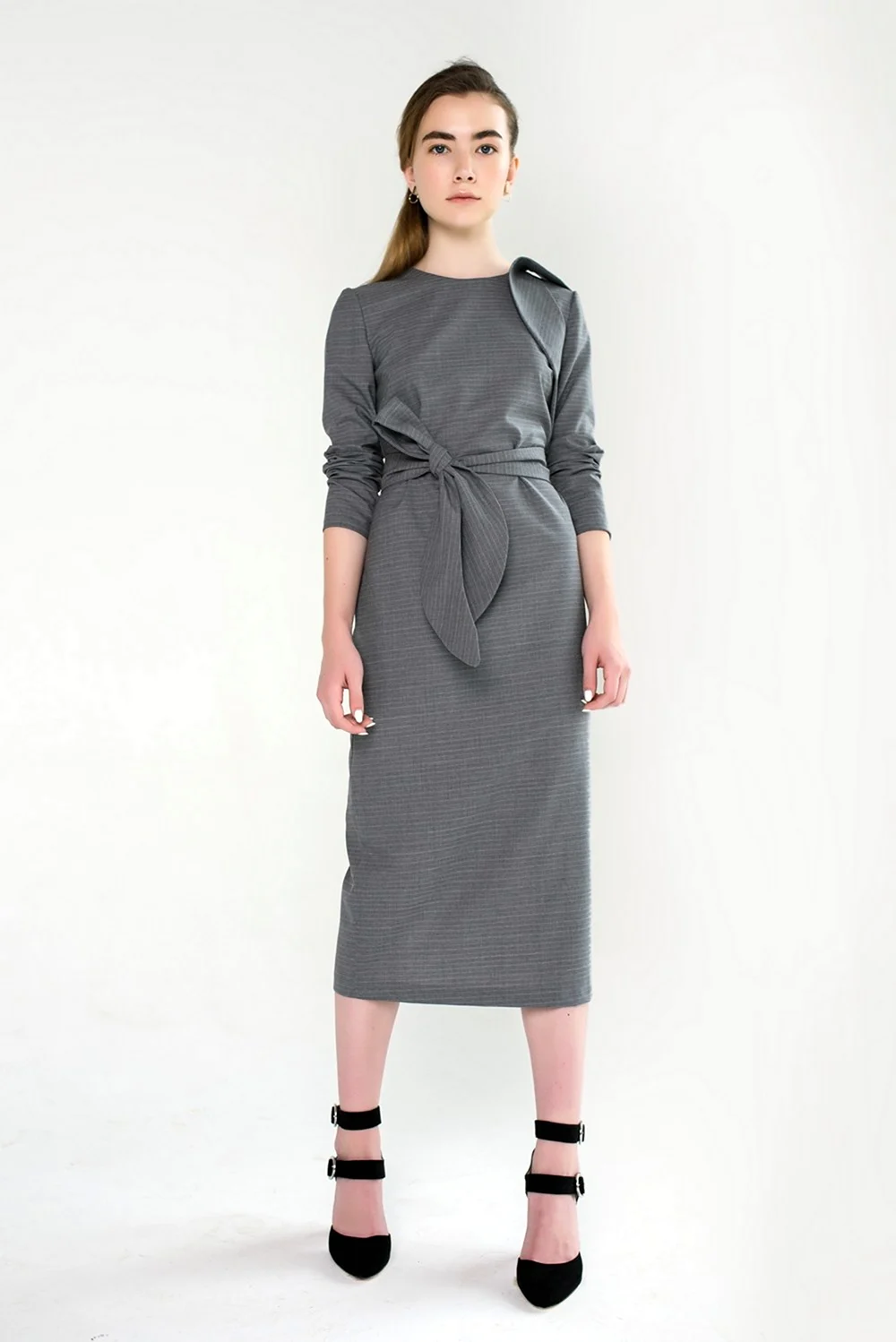 Серое платье миди Вальдберис
