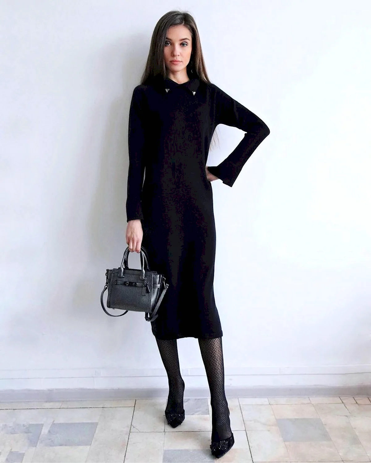 Шерстяное платье