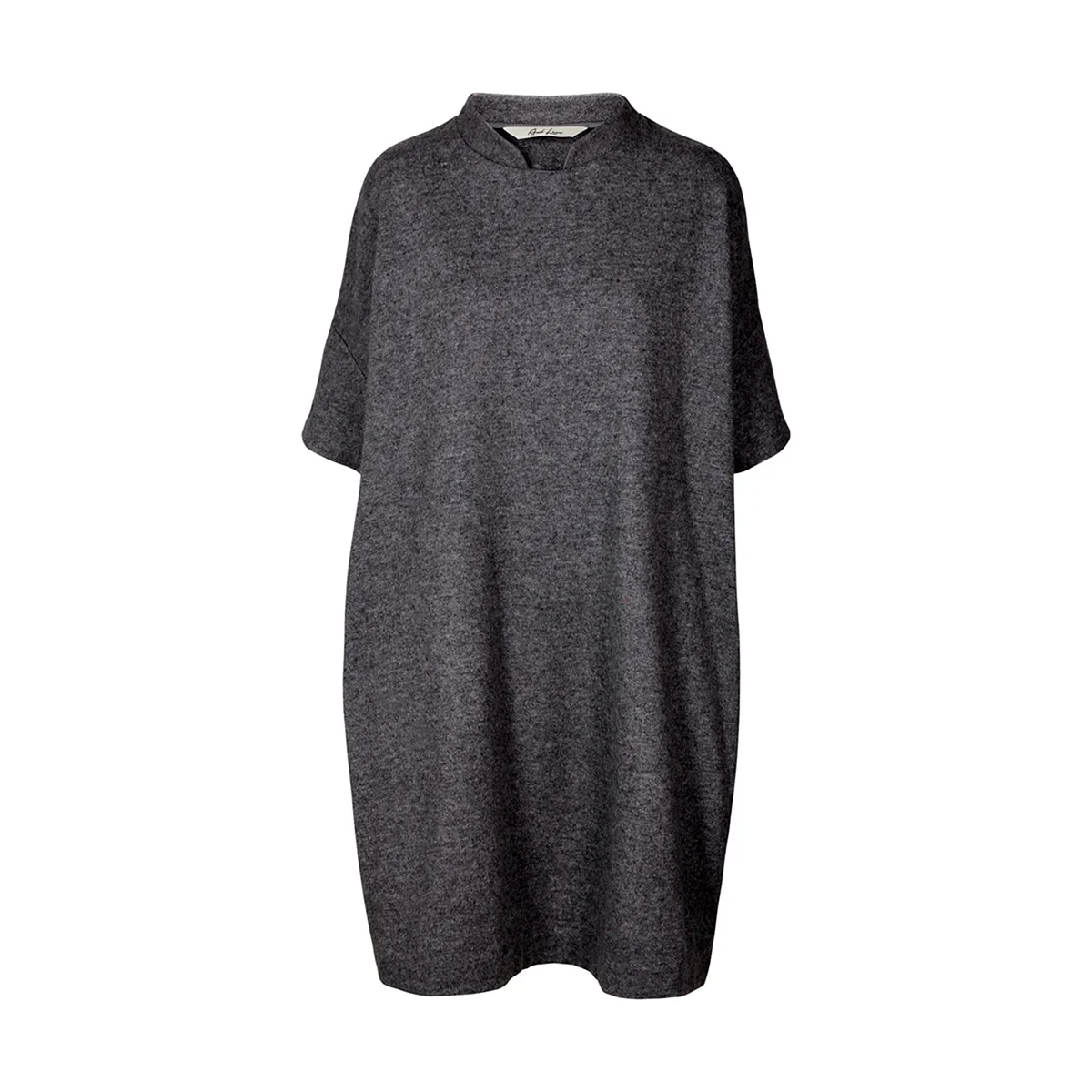 Платье свободного кроя