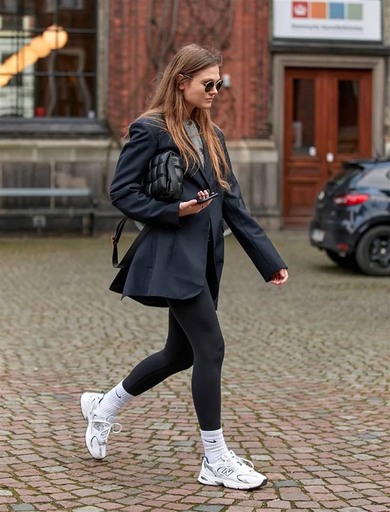 Аутфит с New Balance 530