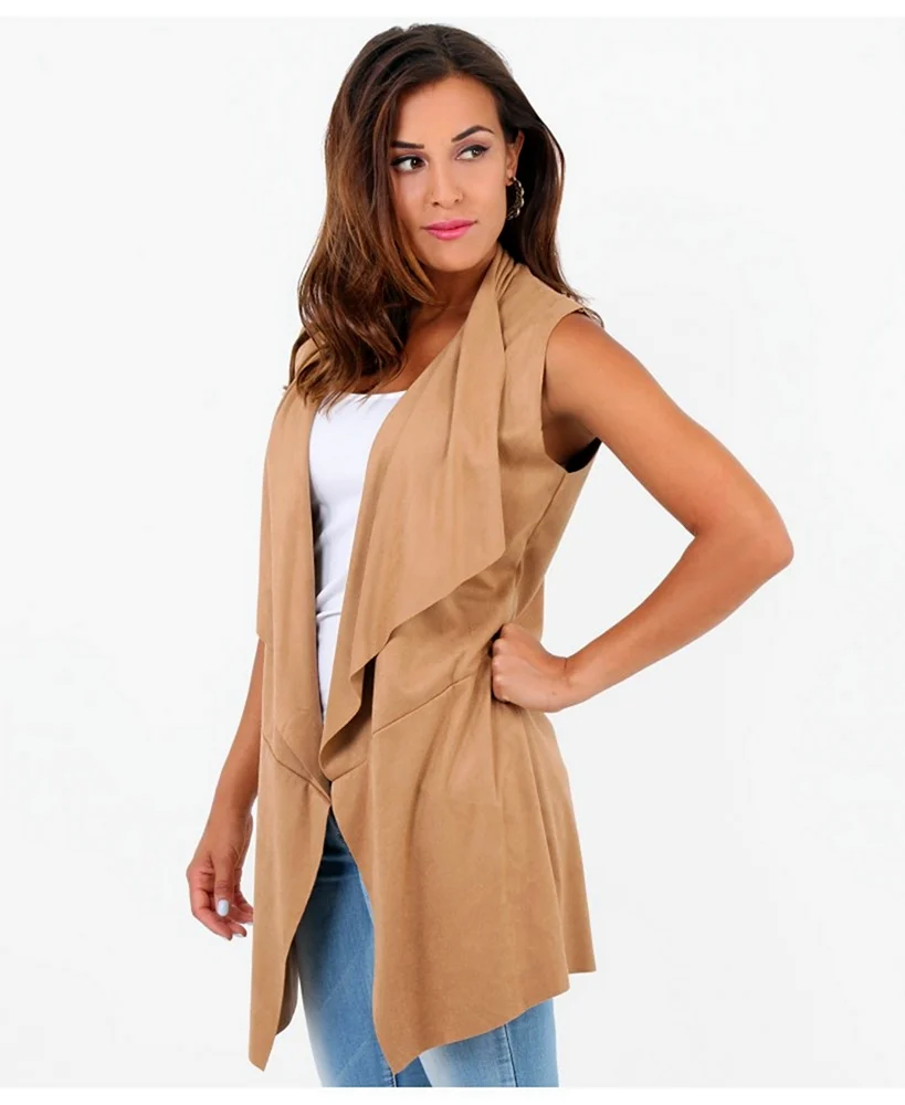 Жилет из замши