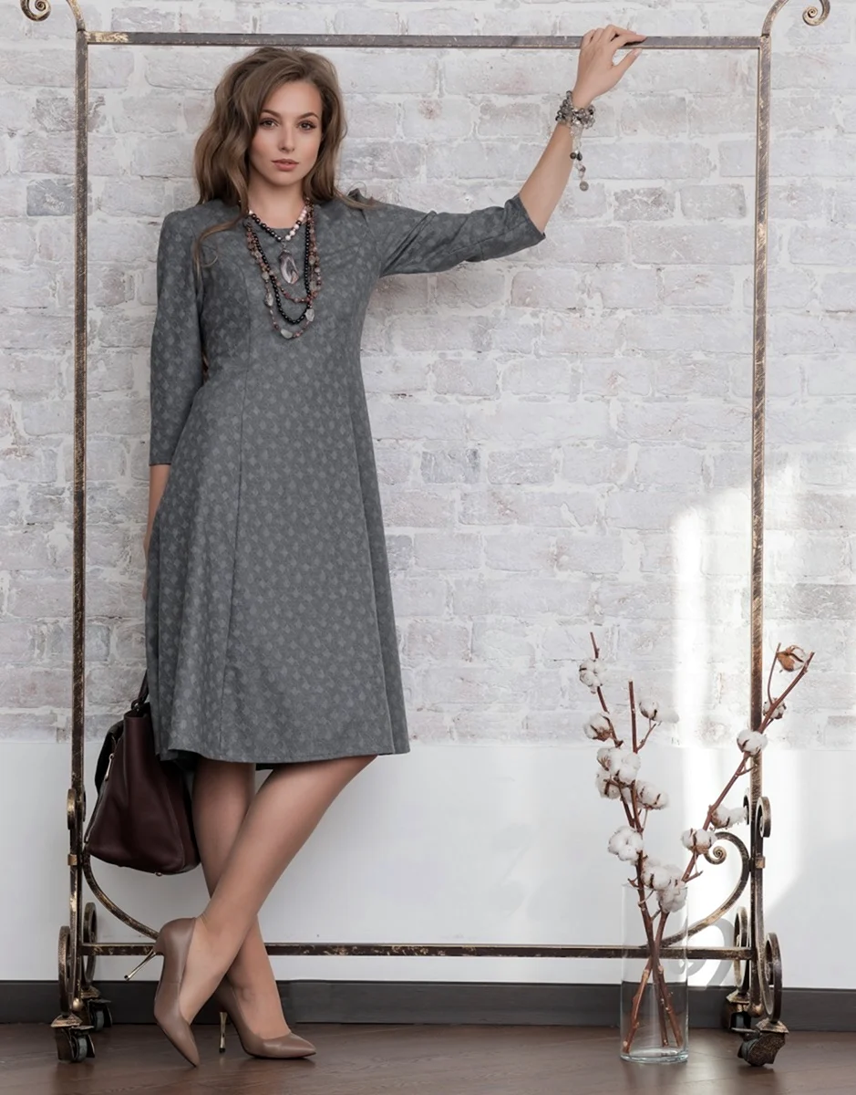 Шерстяное платье