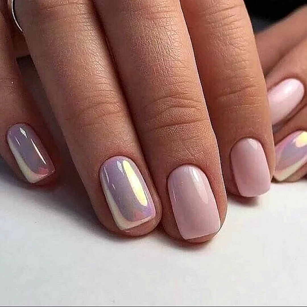 Маникюр на короткие ногти 2022 с втиркой