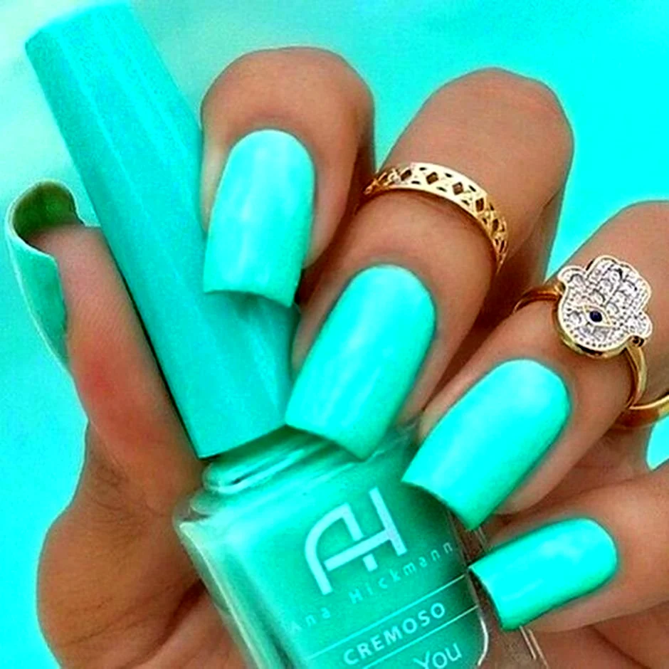 Лак цвета Тиффани