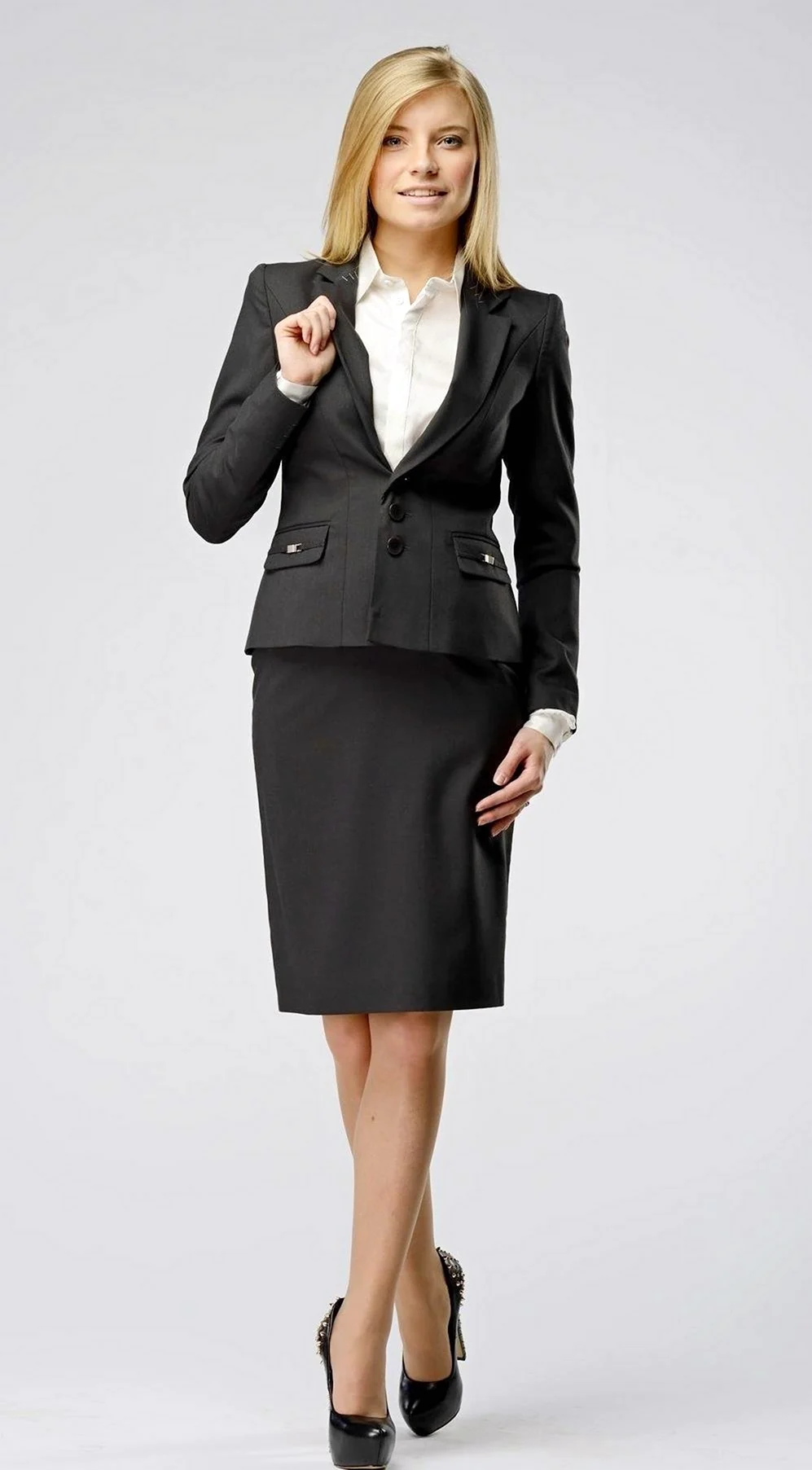 Деловые костюмы для женщин