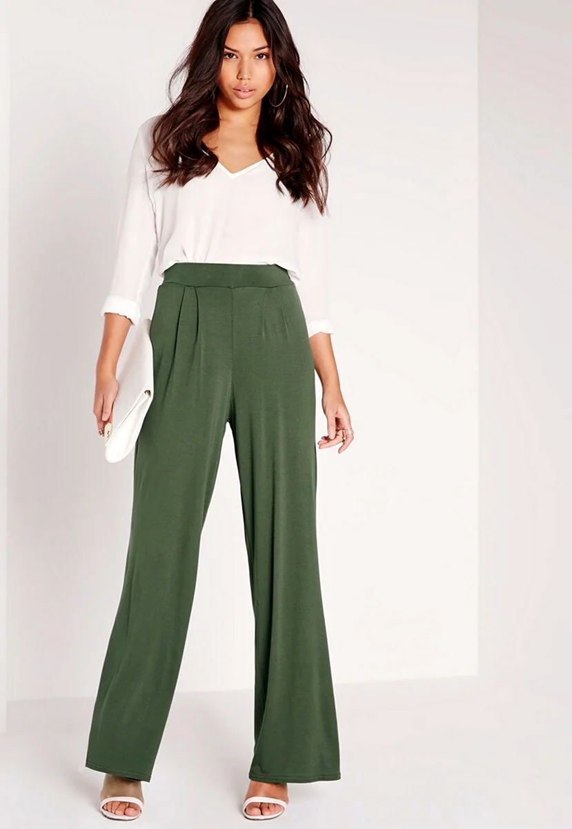 Брюки палаццо цвета хаки