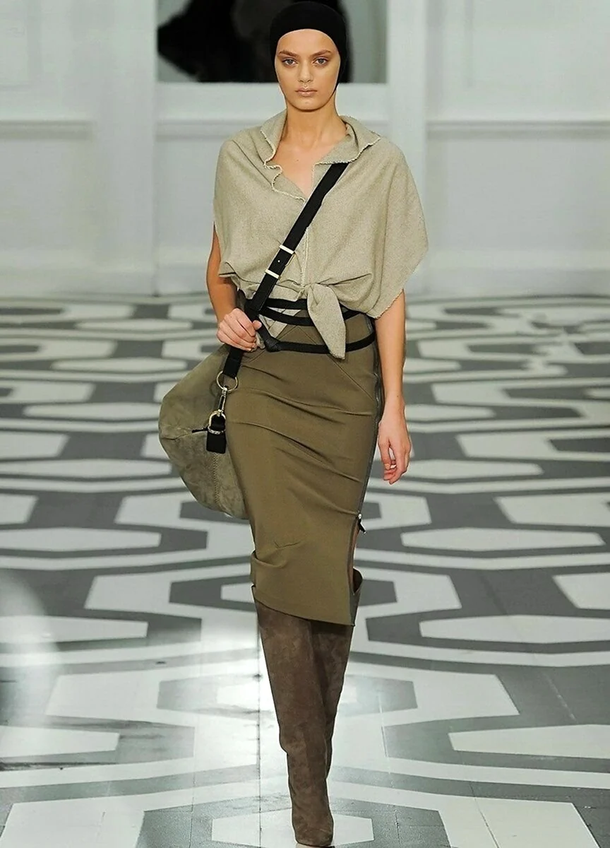 Виктория Бекхэм милитари