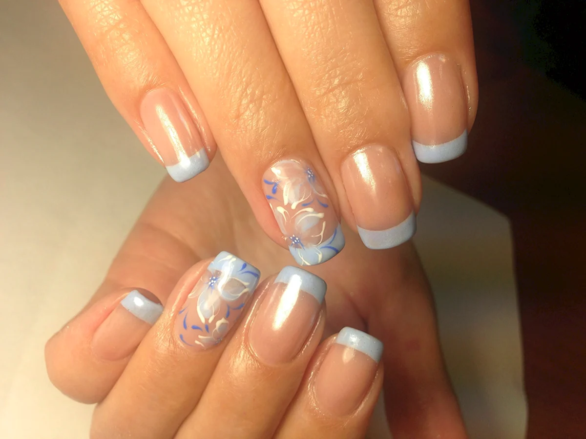 Маникюр френч прозрачный