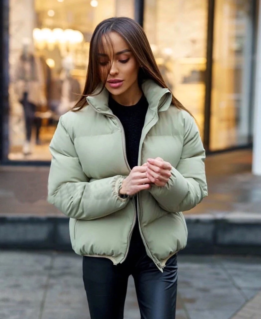 Куртка короткая фисташкового цвета