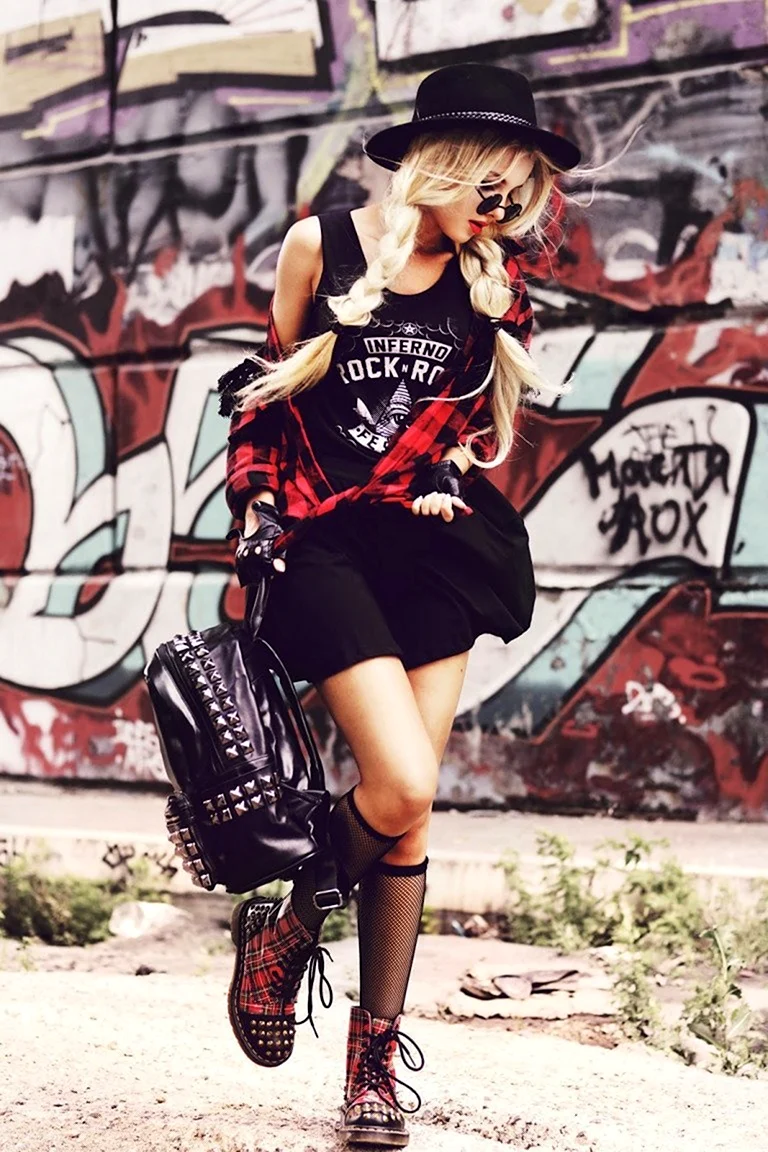 Стиль goth Rock Алиса