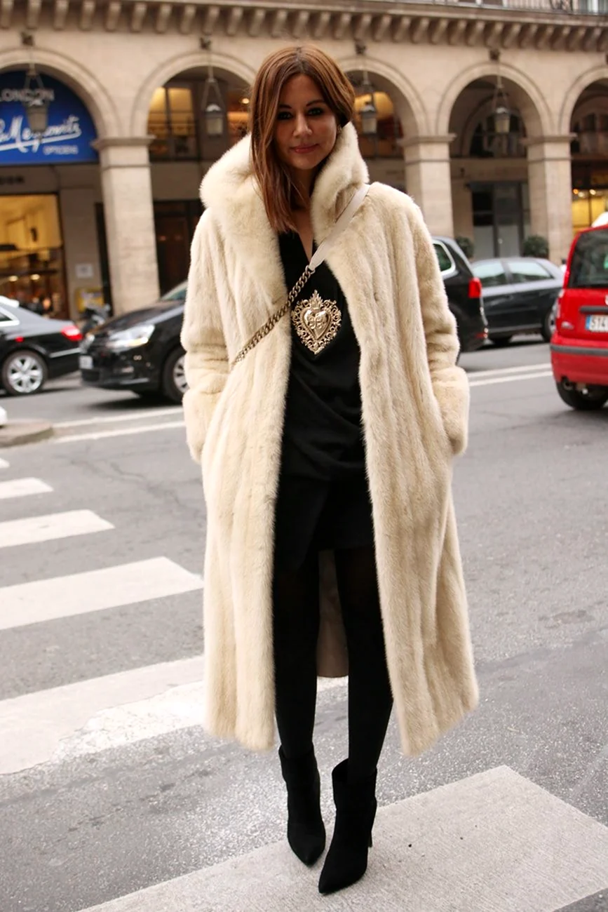 Норковая шуба стрит стайл