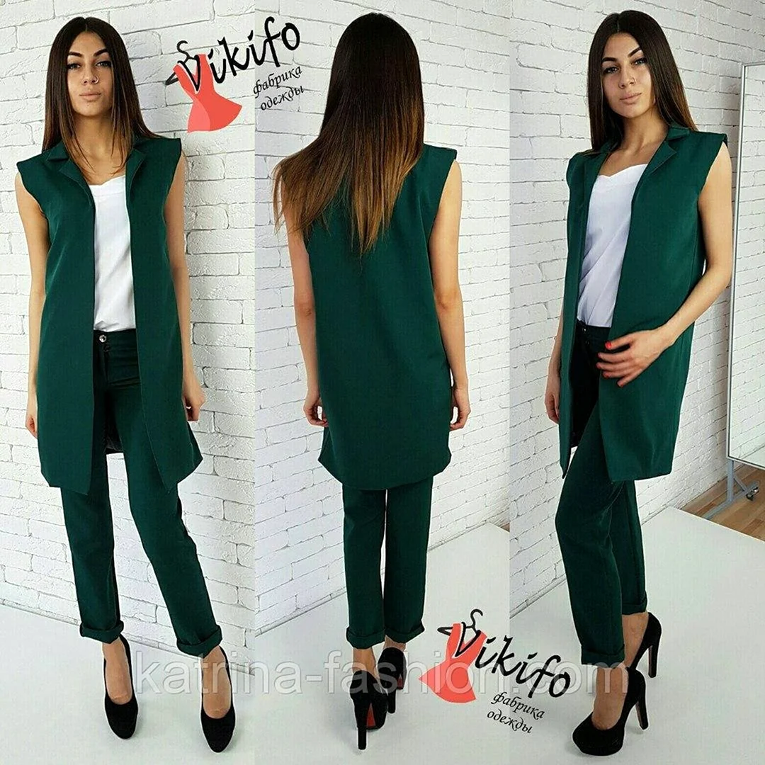 Брюки и удлиненный жилет