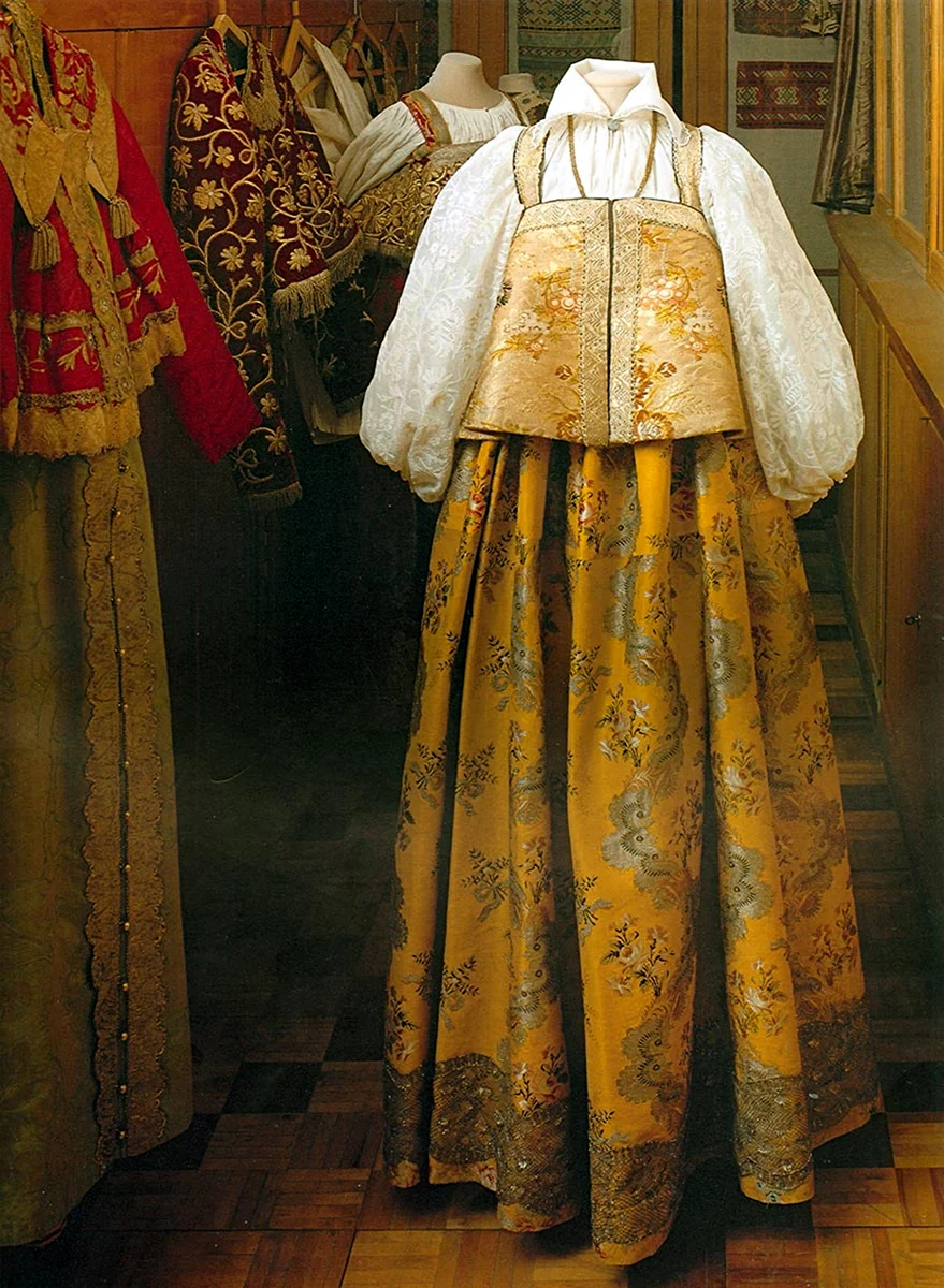 Одежда купчихи 19 века Нижегородской губернии