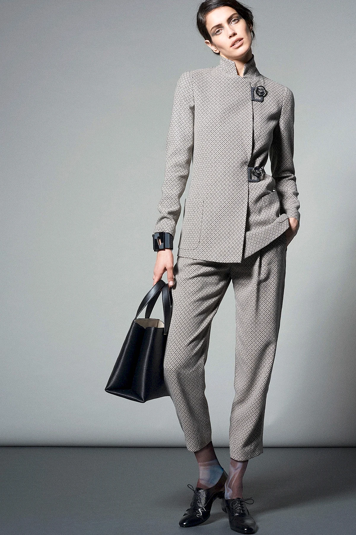 Костюм женский