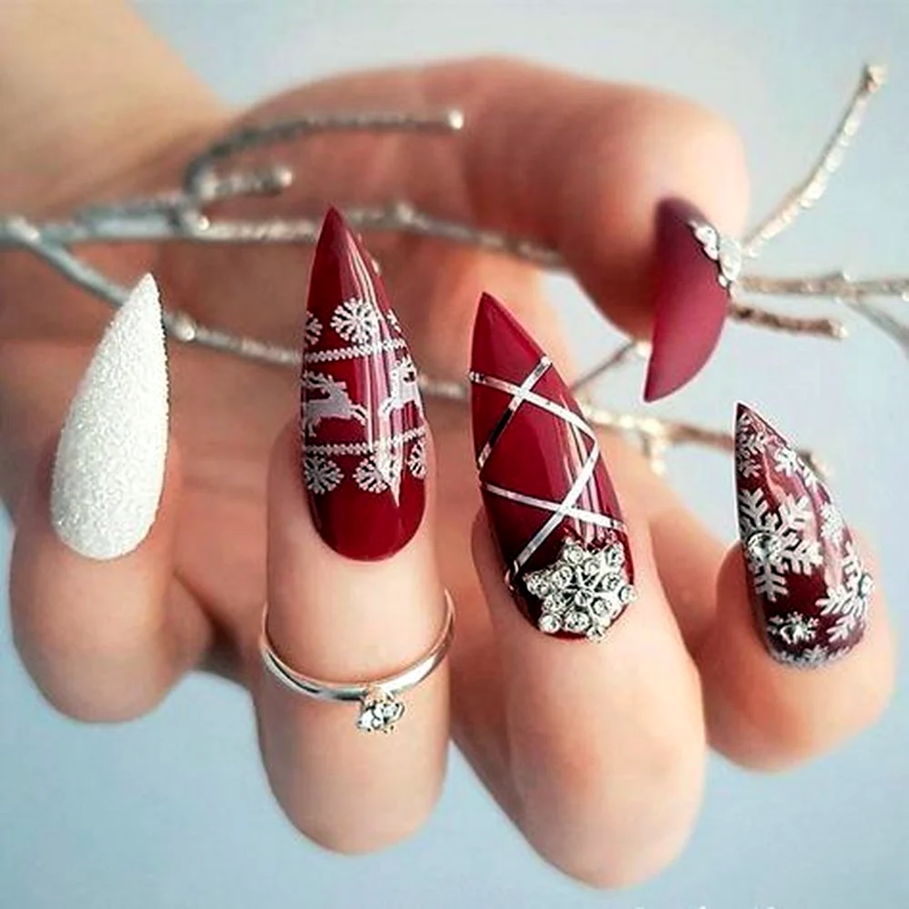 Новогодние ногти