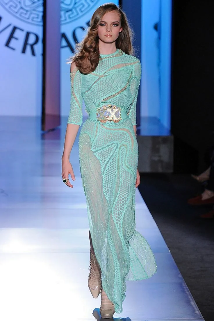 Показ Versace Haute Couture 2022