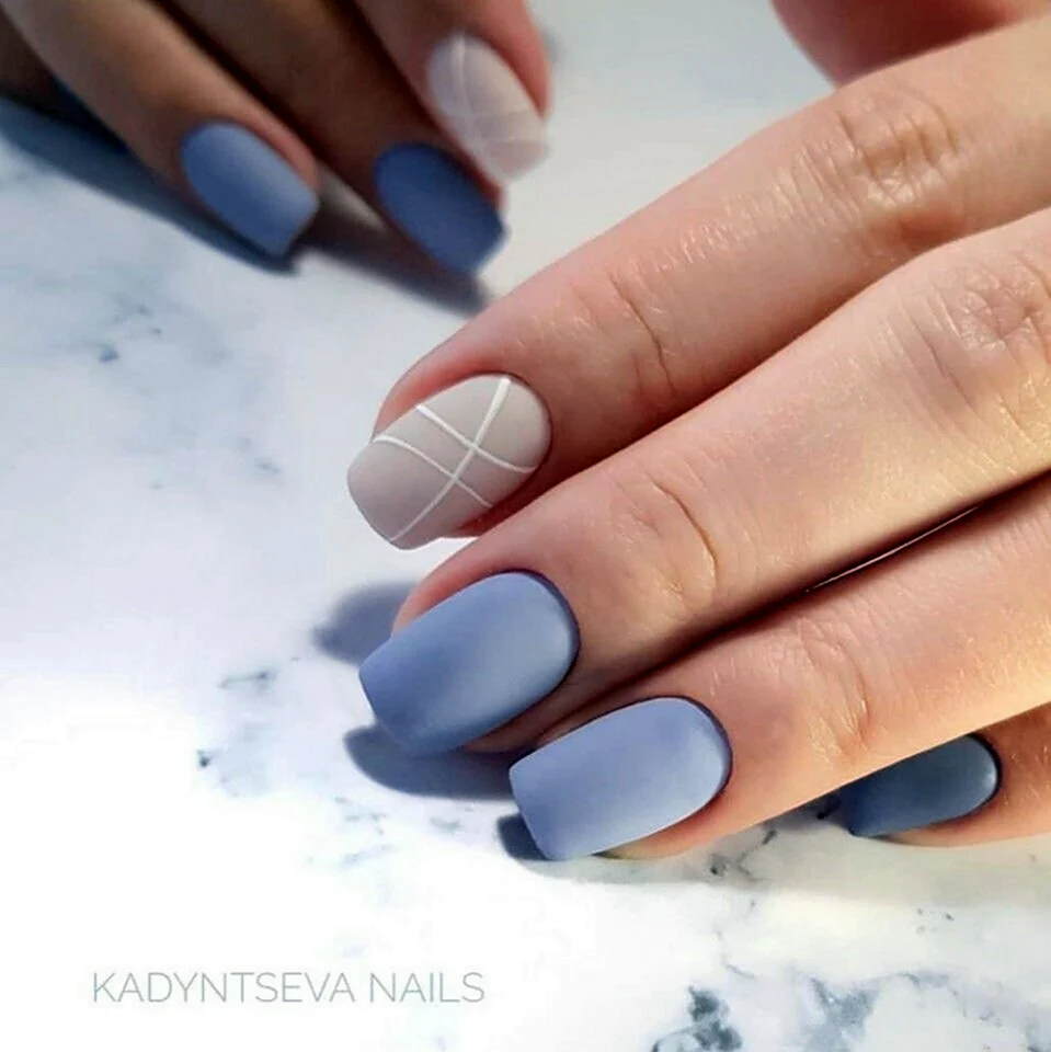 Матовые ногти светлые