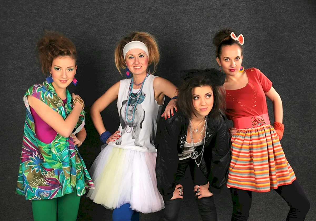 80 Е 90 Е одежда женская