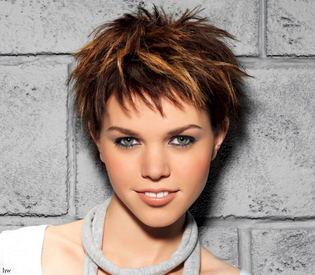 Стрижки Гарсон Гаврош каприз