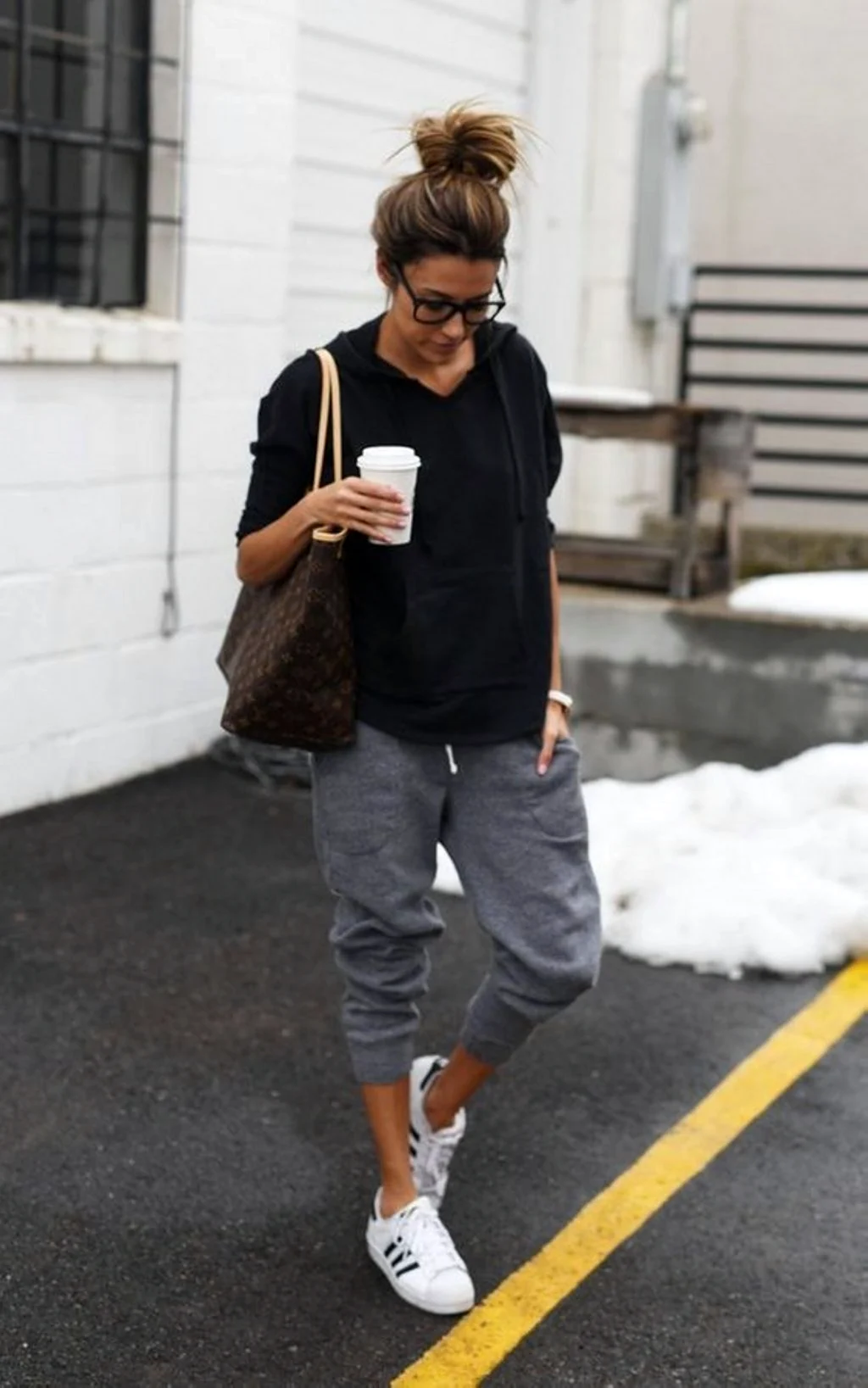 Джоггеры стрит стайл