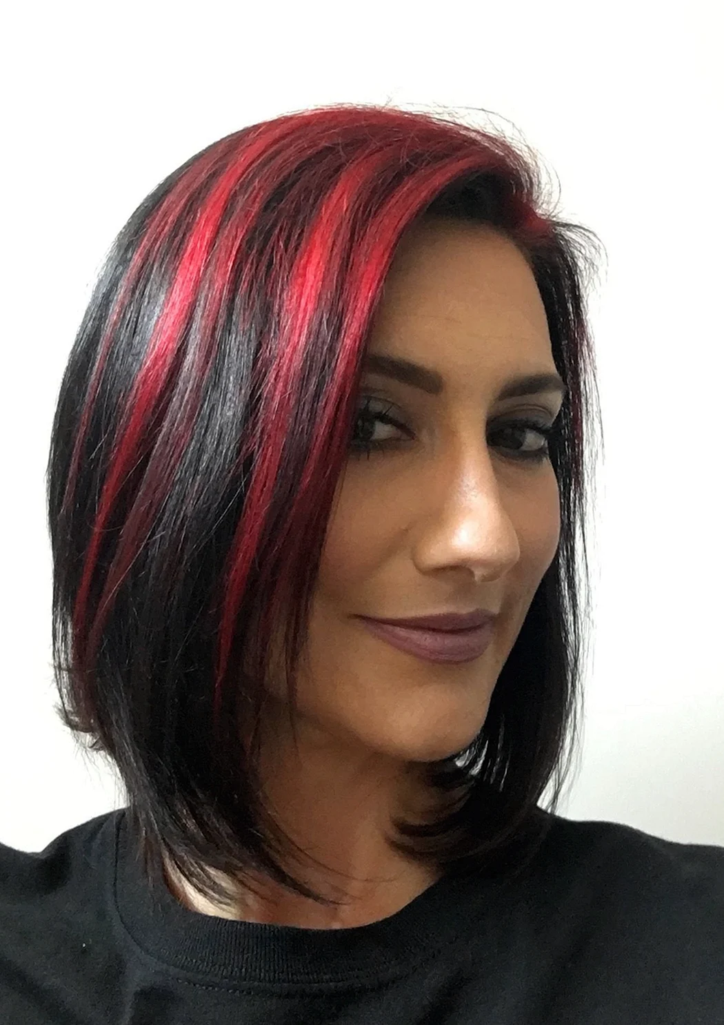 Красное мелирование на каре