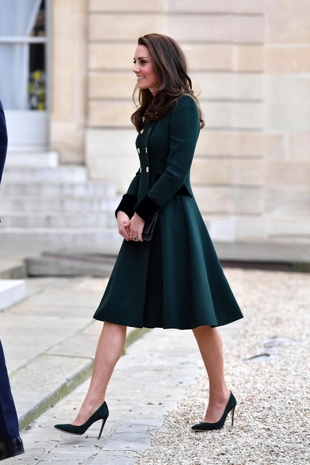 Кейт Миддлтон в зеленом пальто