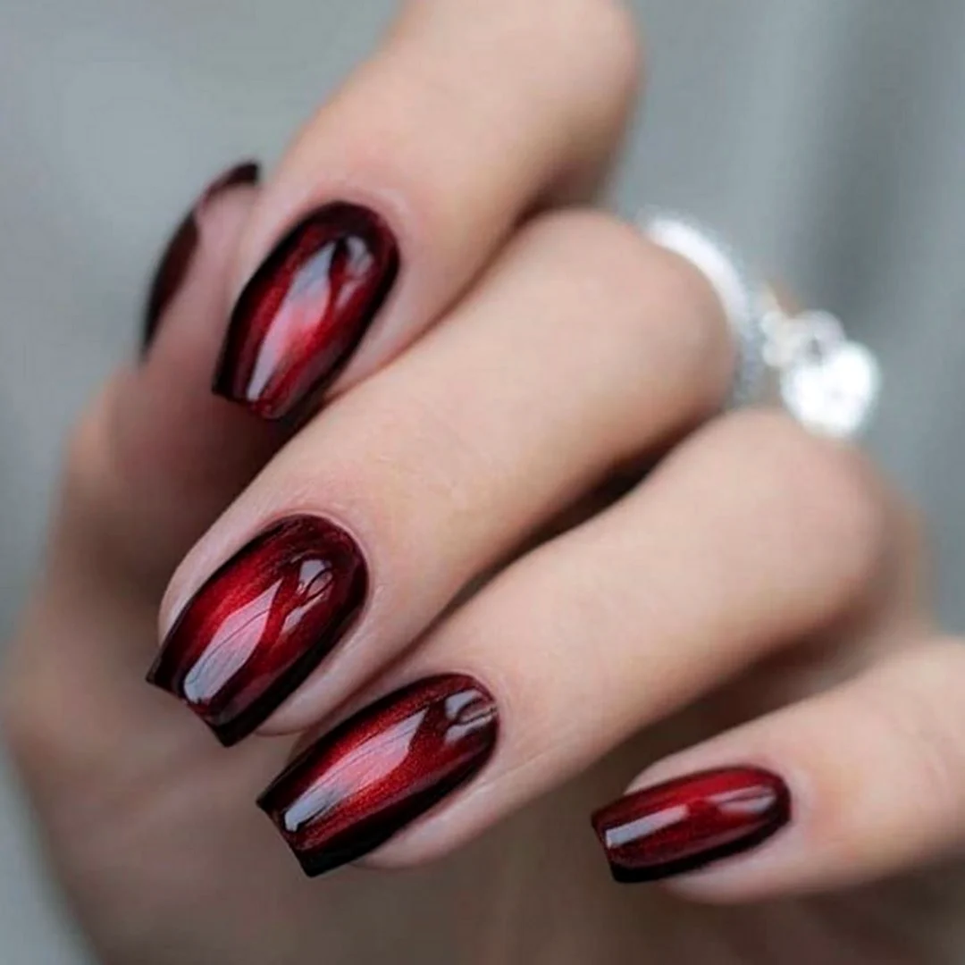 Красные и бордовые ногти