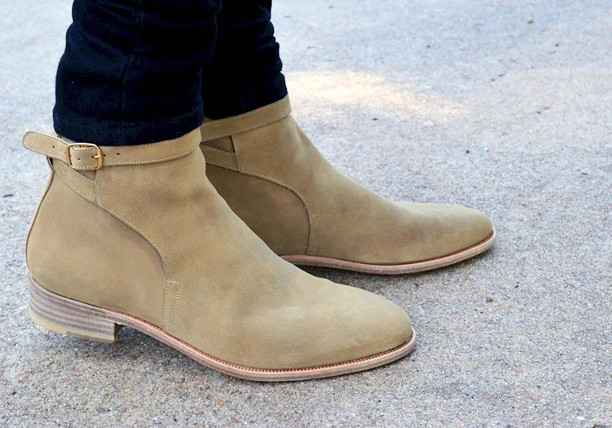 Ботинки из замши