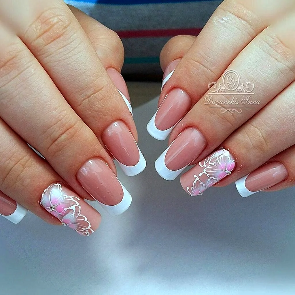 Выкладной френч 2022 белый