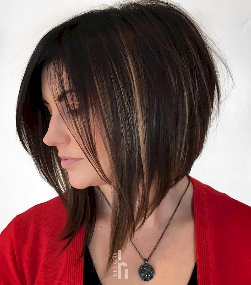 Пряди на каре на темные