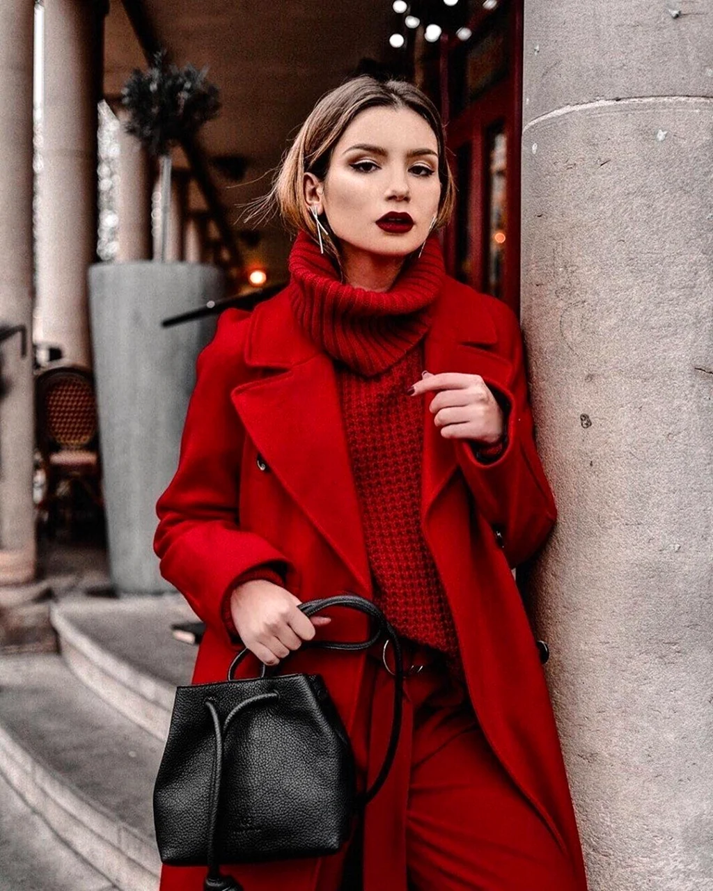 Красное пальто