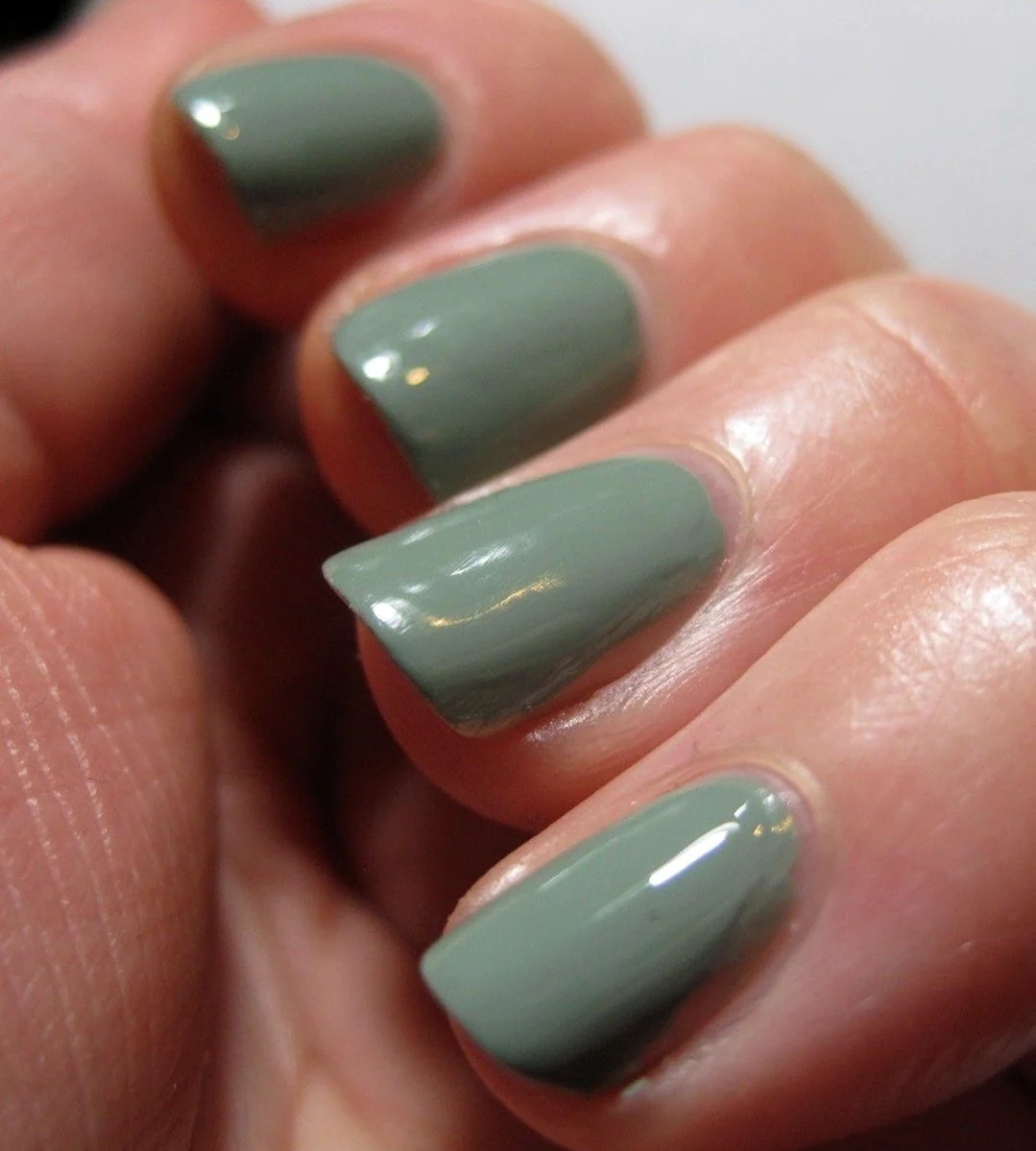Гель лак Sage Green