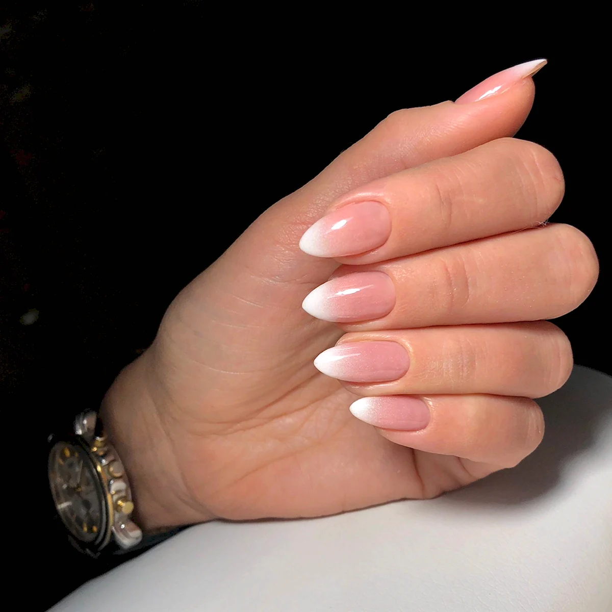 Френч тоненький миндаль